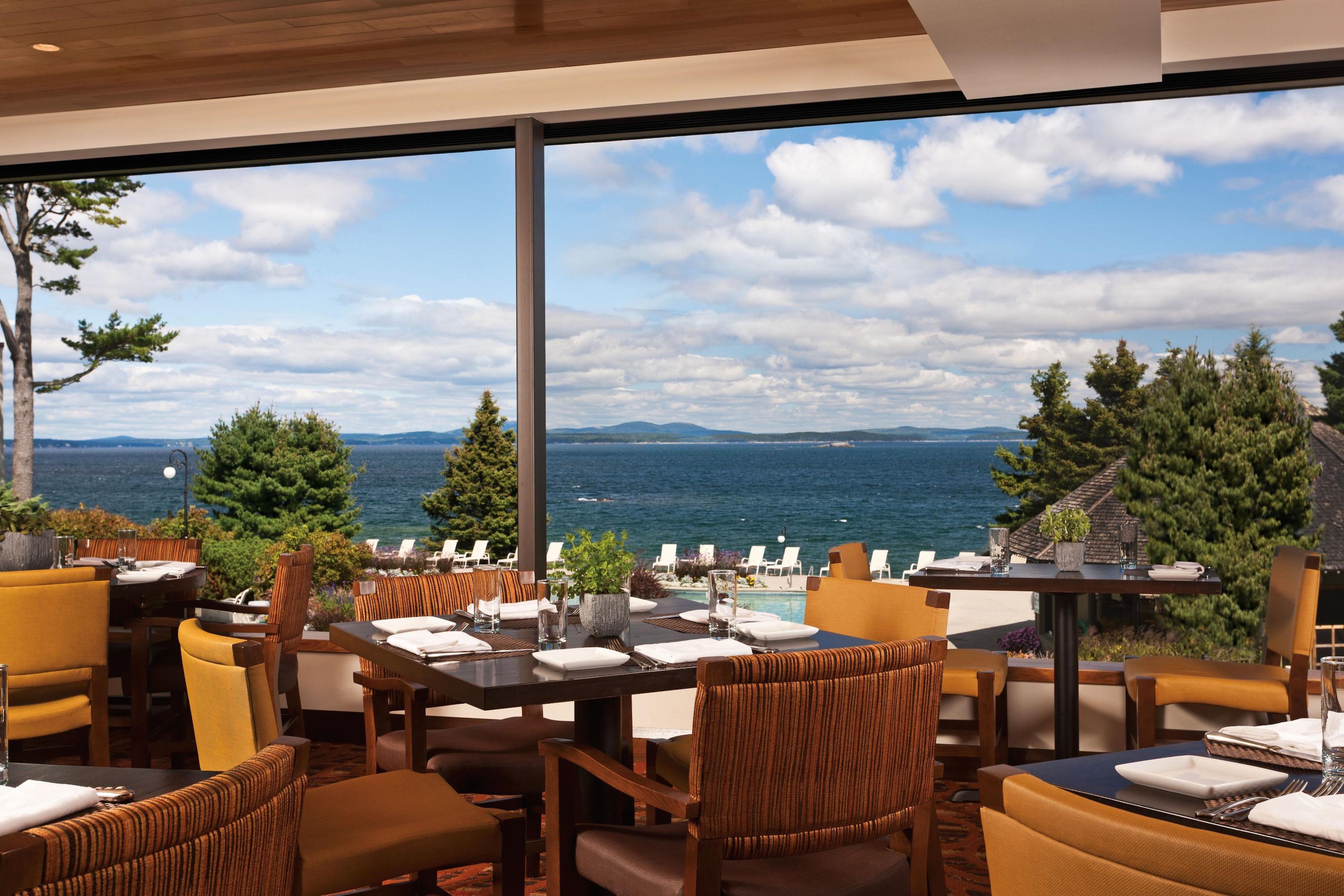 Holiday Inn Bar Harbor Regency Hotel By Ihg Bagian luar foto