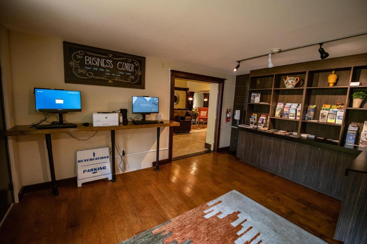 Holiday Inn Bar Harbor Regency Hotel By Ihg Bagian luar foto