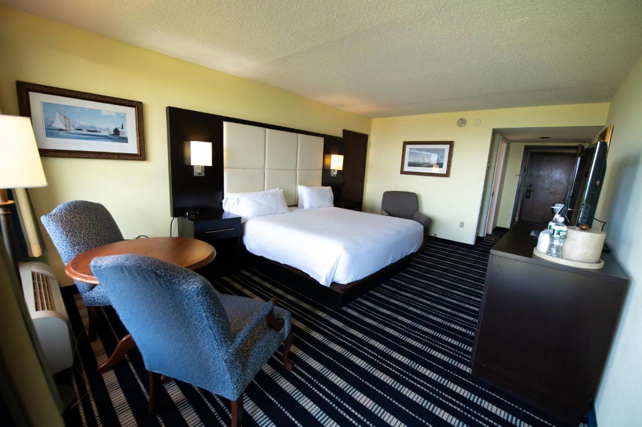 Holiday Inn Bar Harbor Regency Hotel By Ihg Bagian luar foto